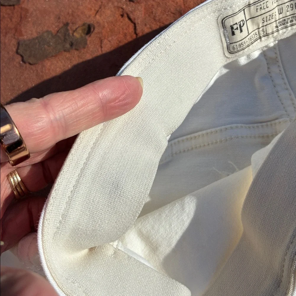 Free People womens White/ivory Flared jeans Pants w29 L 33 - Picture 5 of 9